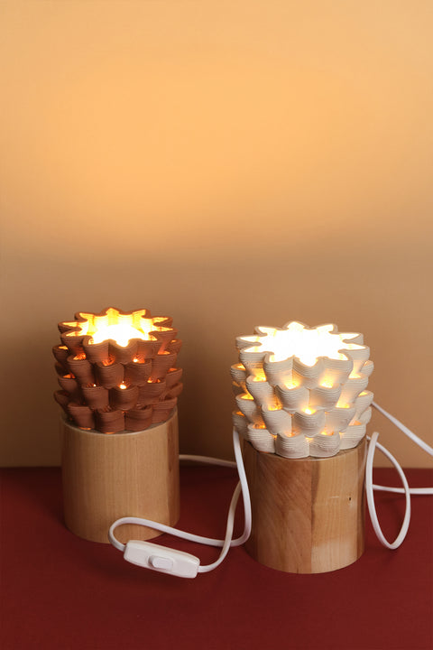 3D printed ceramic table lamp